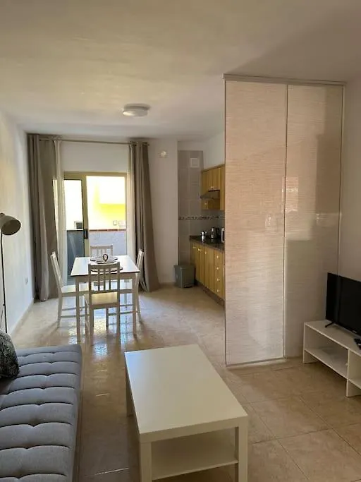 Bonito Estudio En San Isidro Bien Situado location